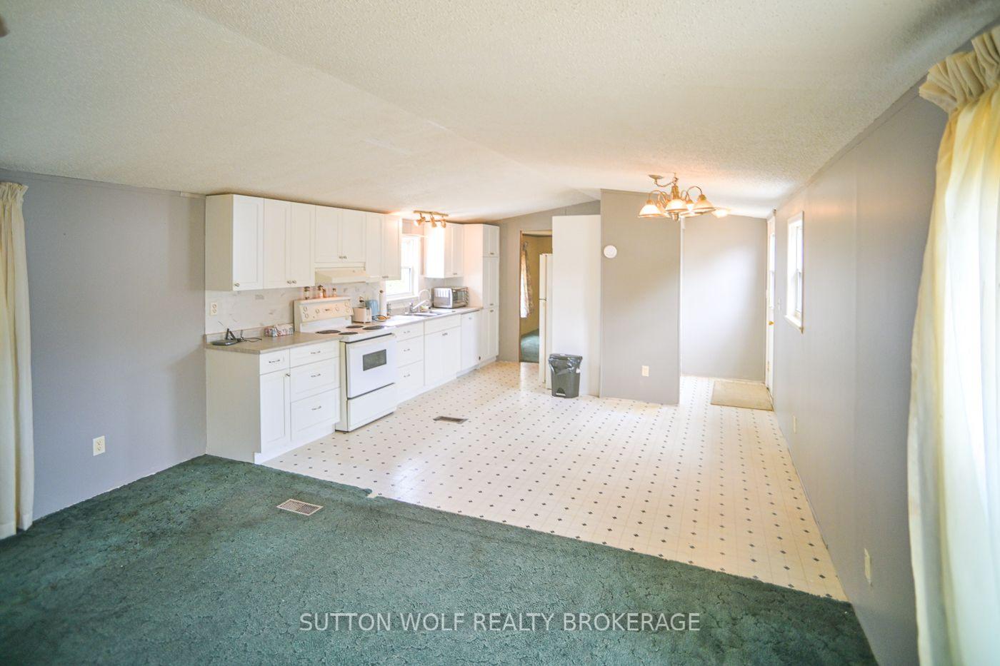 Photo 6 of 7 Stewart Street, Strathroy-Caradoc, Rural Strathroy-Caradoc — HOMEH
