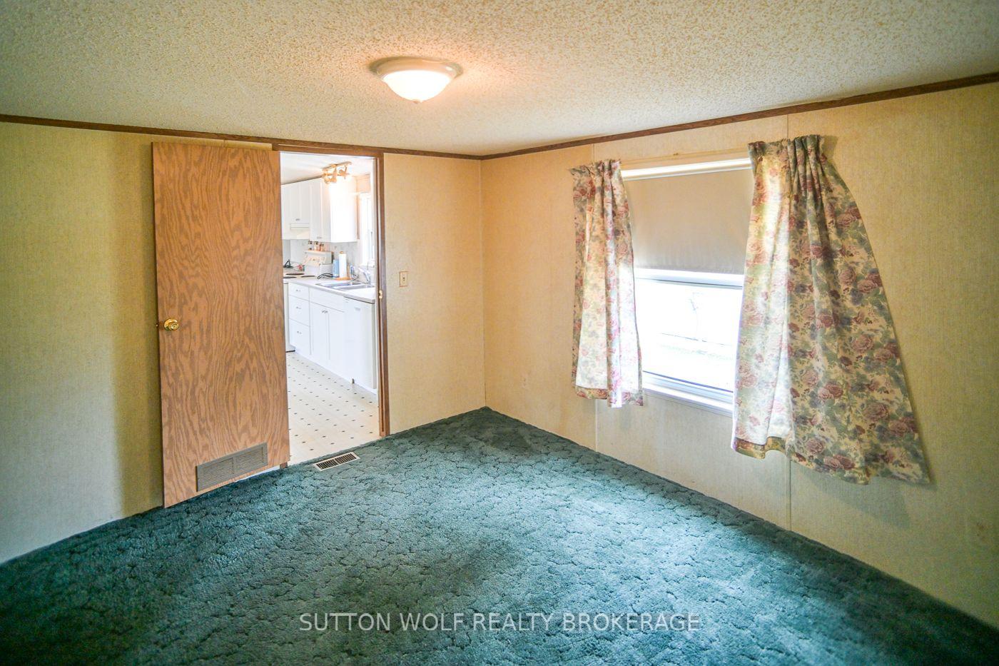 Photo 12 of 7 Stewart Street, Strathroy-Caradoc, Rural Strathroy-Caradoc — HOMEH