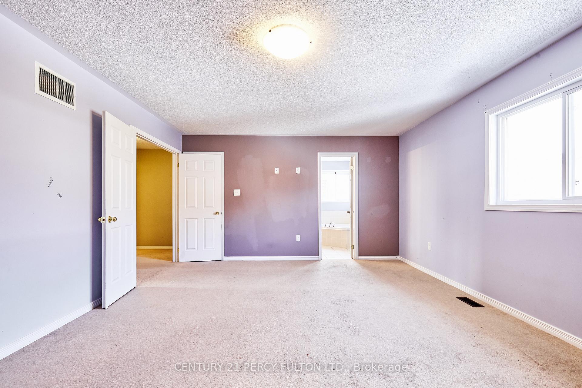 Photo 27 of 91 Laprade Square, Clarington, Bowmanville — HOMEH