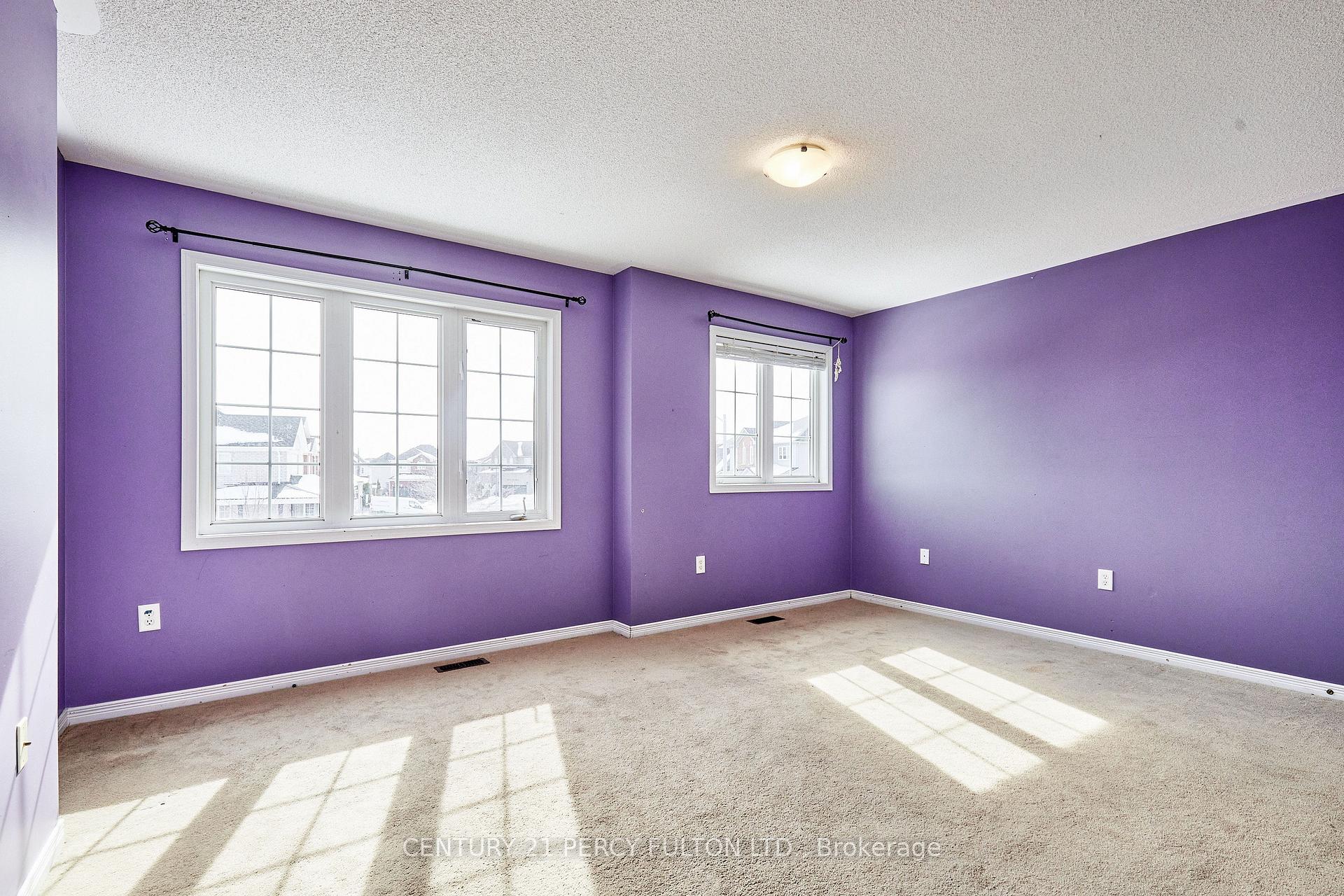 Photo 31 of 91 Laprade Square, Clarington, Bowmanville — HOMEH