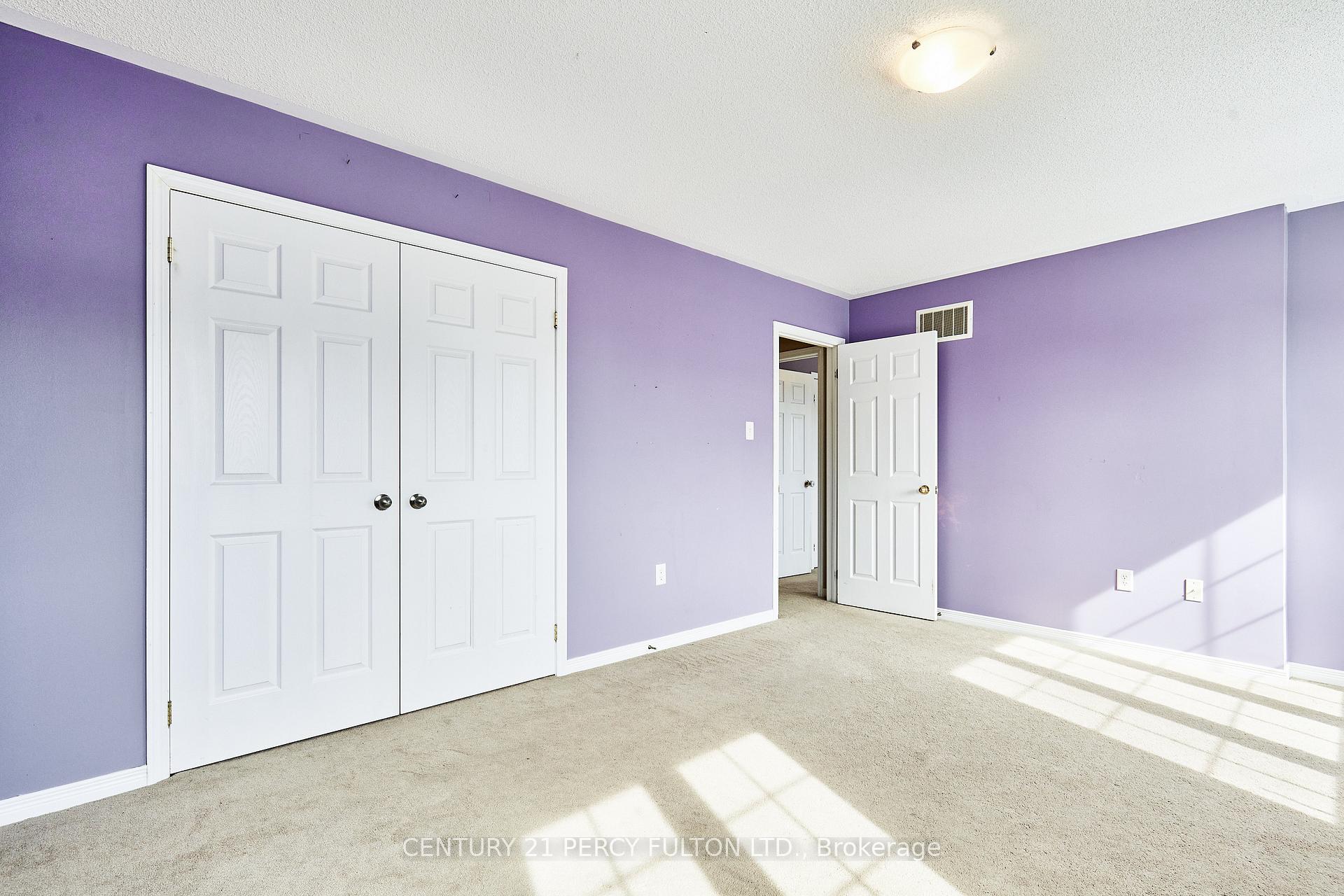 Photo 33 of 91 Laprade Square, Clarington, Bowmanville — HOMEH