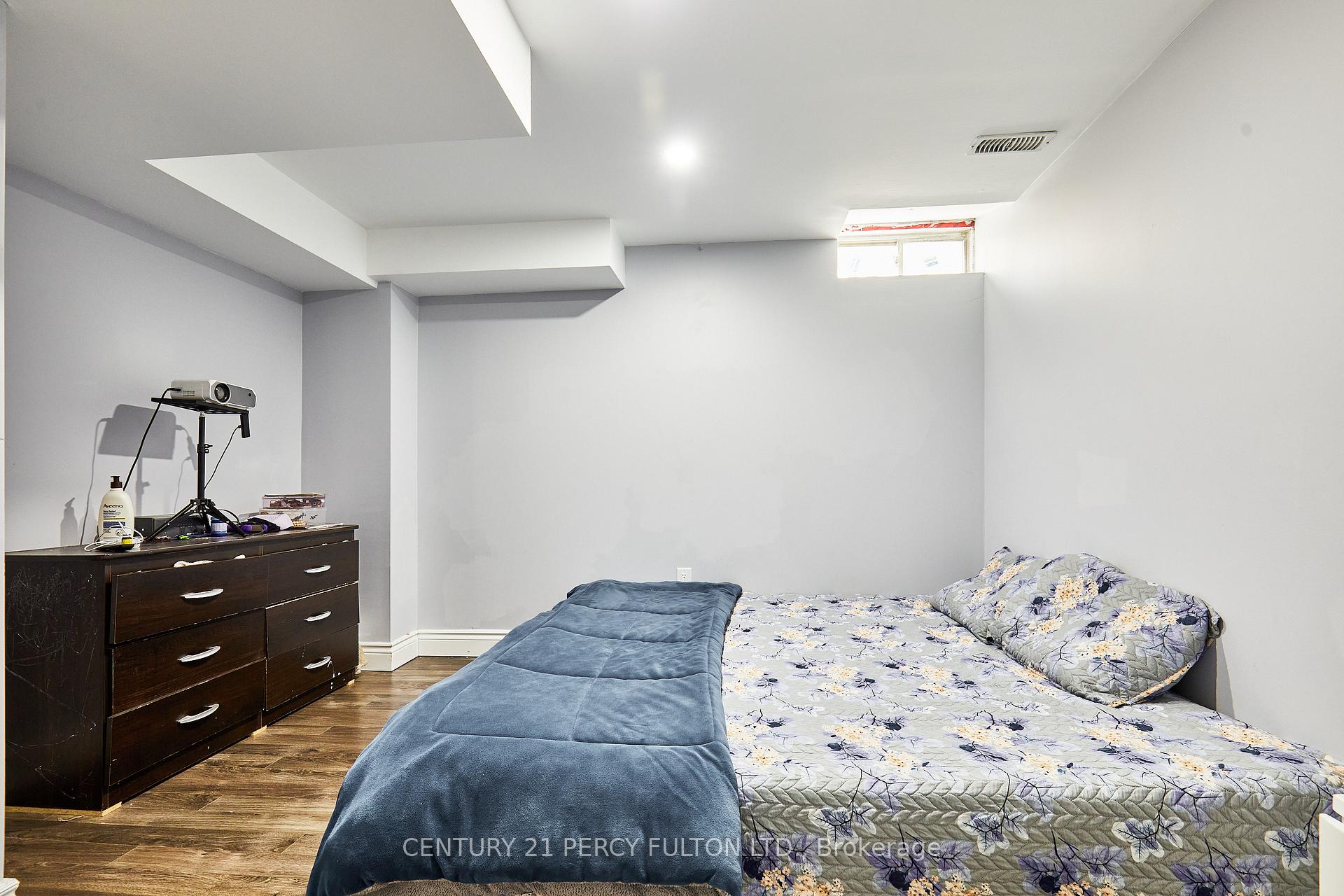 Photo 40 of 91 Laprade Square, Clarington, Bowmanville — HOMEH