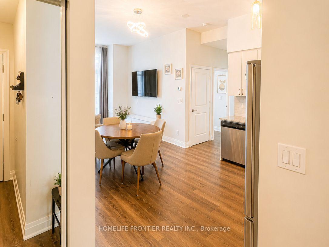 Photo 8 of Unit 702, 3600 Highway 7 SW, Vaughan, Vaughan Corporate Centre — HOMEH
