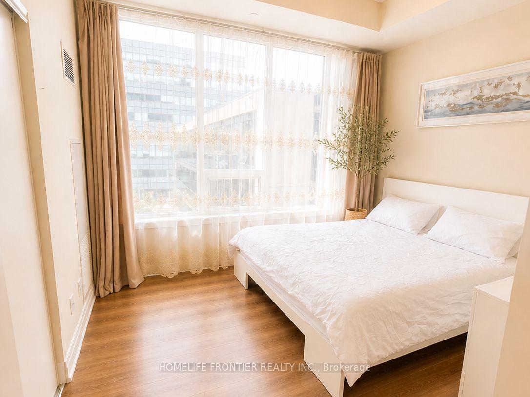 Photo 10 of Unit 702, 3600 Highway 7 SW, Vaughan, Vaughan Corporate Centre — HOMEH