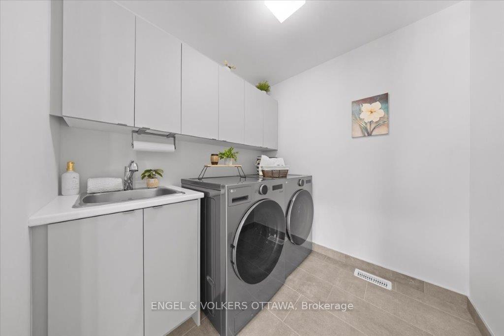 Photo 26 of 699 Honeydew Street, Ottawa, Riverside South/Gloucester Glen — HOMEH