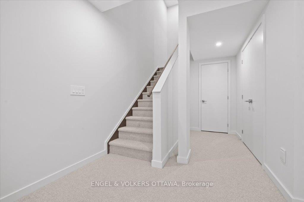 Photo 27 of 699 Honeydew Street, Ottawa, Riverside South/Gloucester Glen — HOMEH