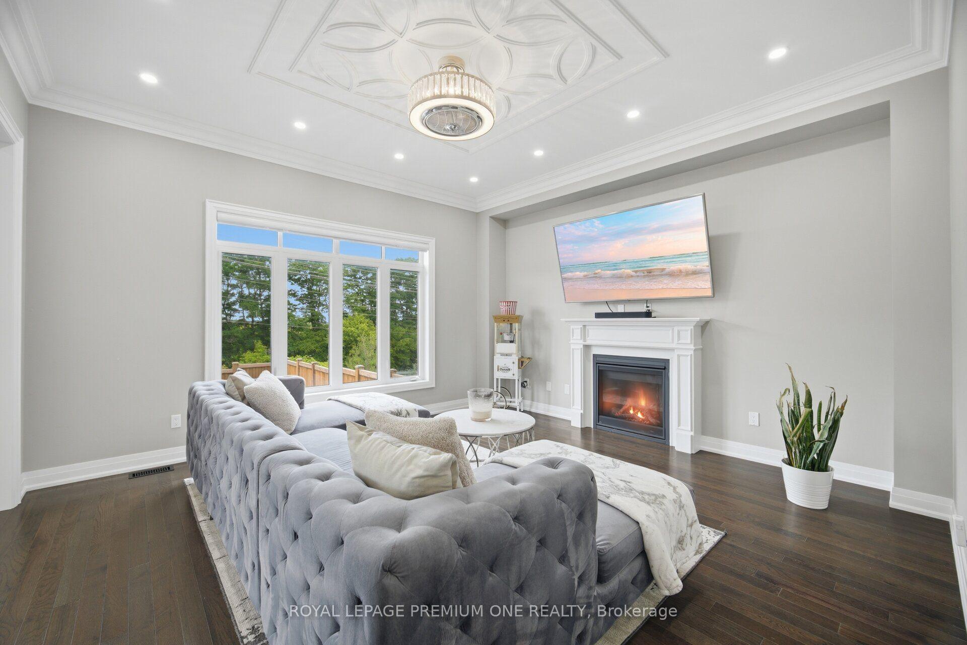 Photo 7 of 163 Muirfield Drive, Barrie, Ardagh — HOMEH