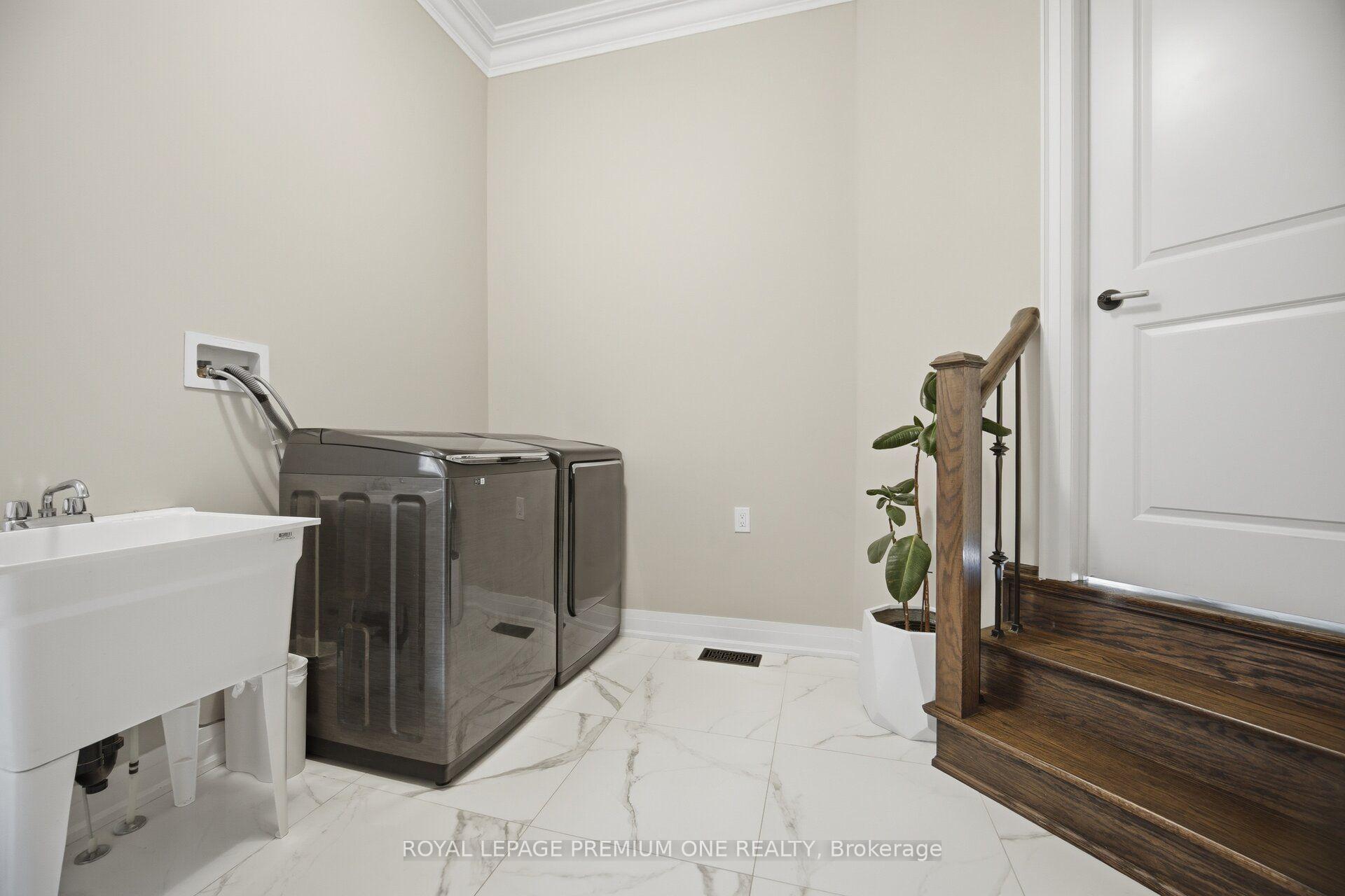 Photo 15 of 163 Muirfield Drive, Barrie, Ardagh — HOMEH