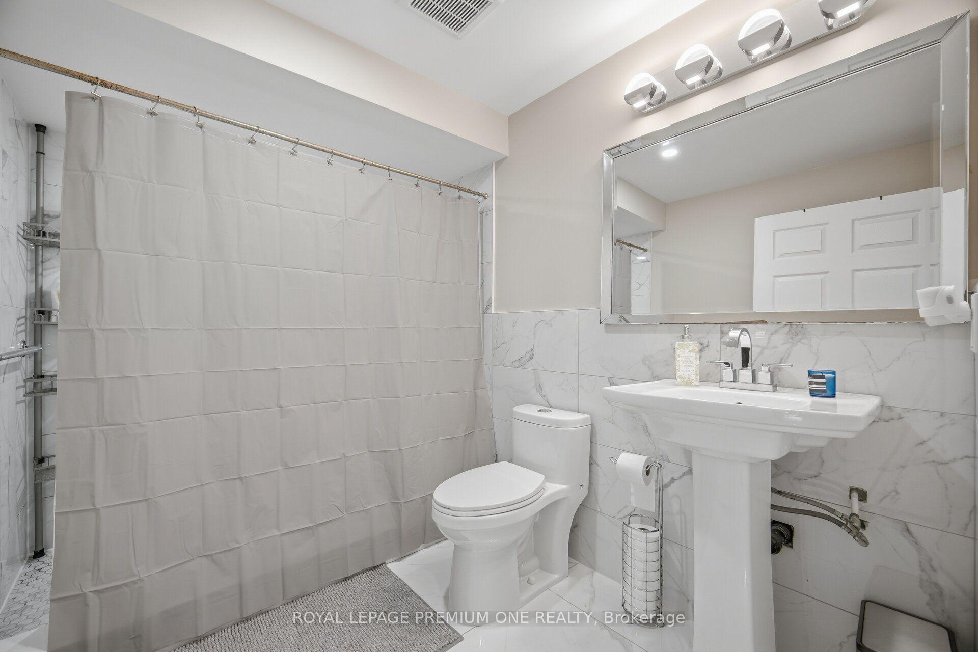 Photo 45 of 163 Muirfield Drive, Barrie, Ardagh — HOMEH
