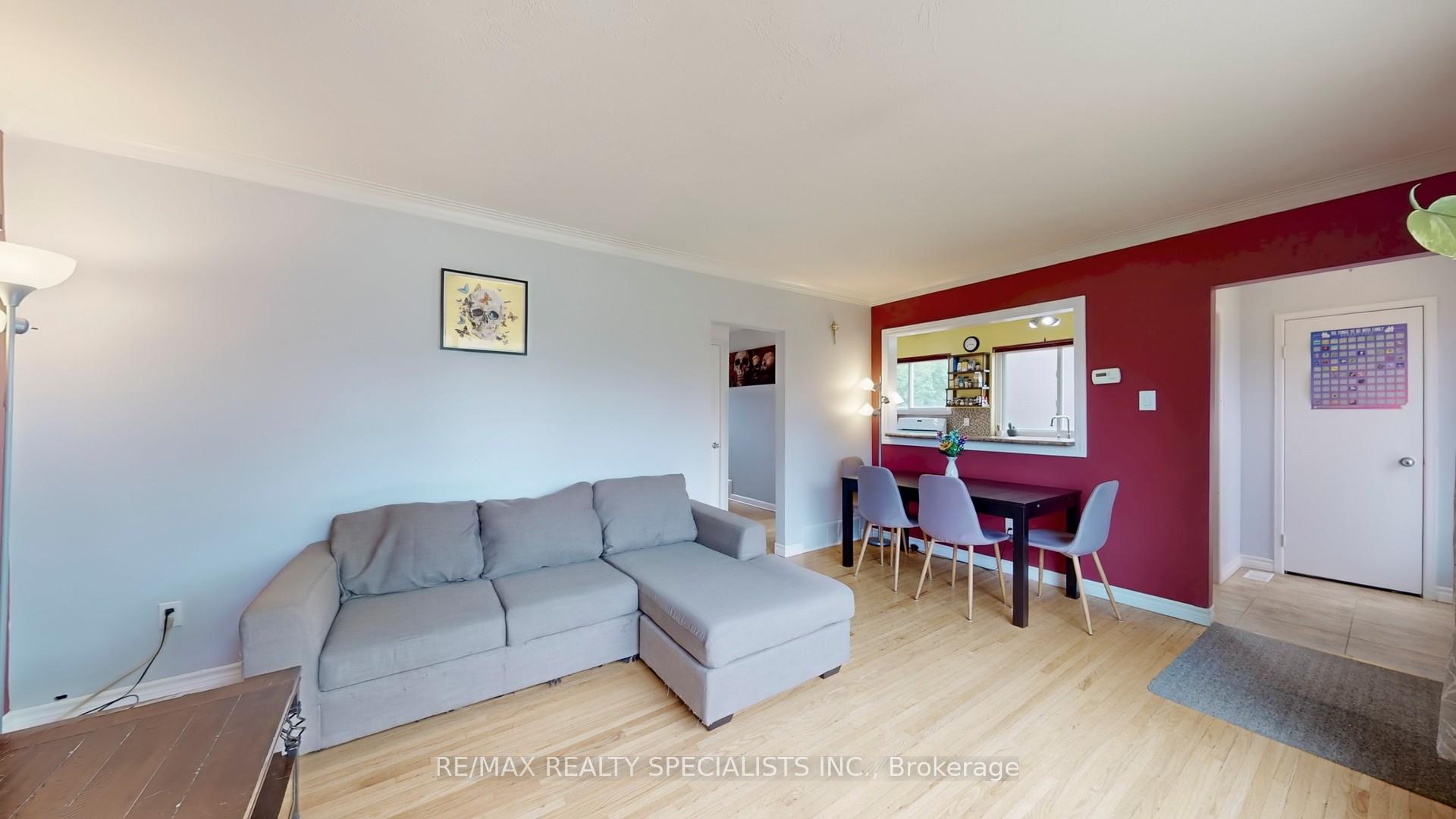 Photo 4 of 3392 Sonja Road, Mississauga, Malton — HOMEH