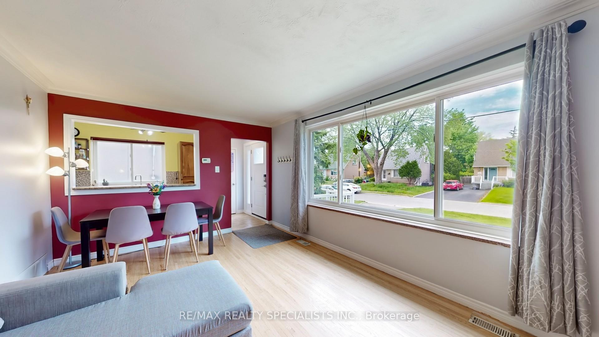 Photo 5 of 3392 Sonja Road, Mississauga, Malton — HOMEH