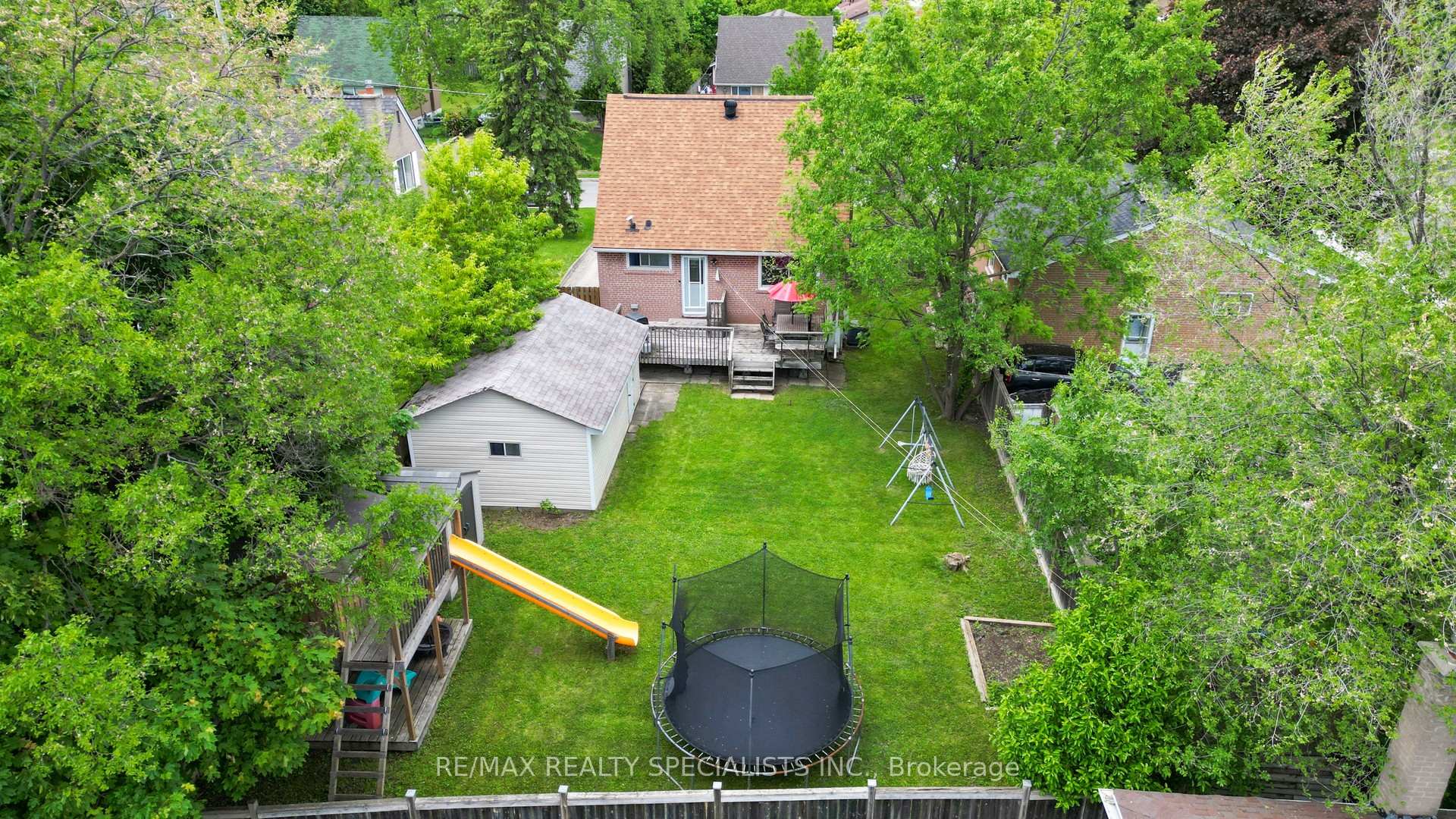 Photo 2 of 3392 Sonja Road, Mississauga, Malton — HOMEH