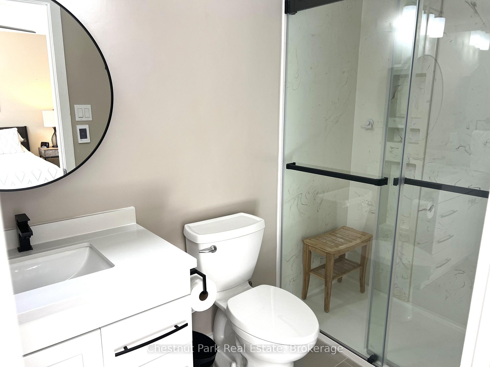 Photo 17 of 550 Oxbow Crescent, Collingwood — HOMEH