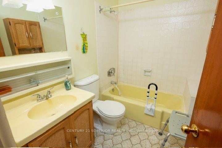 Photo 16 of 2608 Ridgeway Street E, Thunder Bay, Green Acres — HOMEH