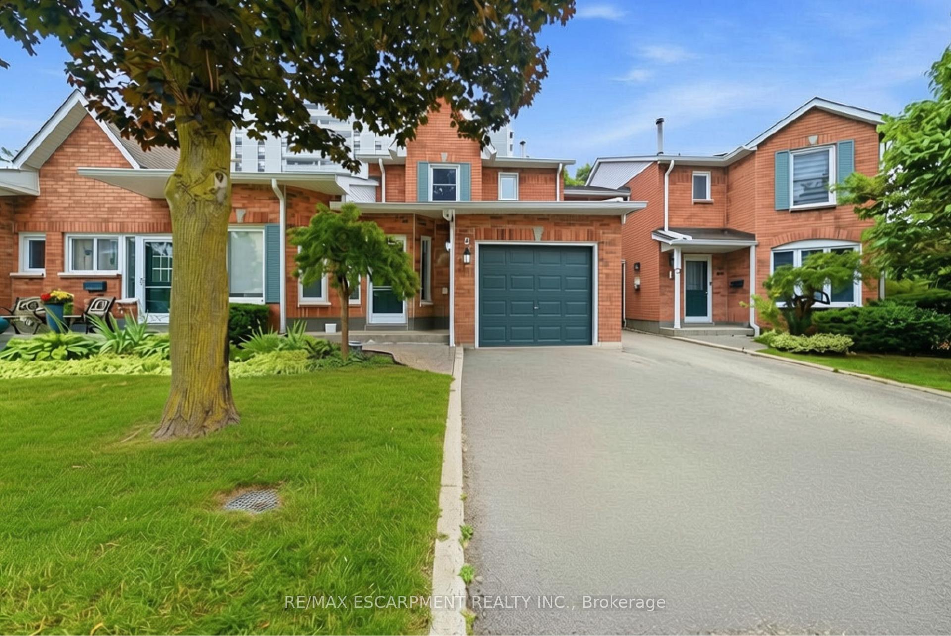 Photo of Unit 2, 2155 Duncaster Drive