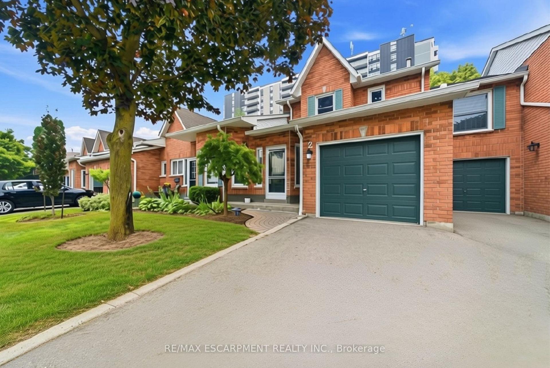 Photo 2 of Unit 2, 2155 Duncaster Drive, Burlington, Brant Hills — HOMEH