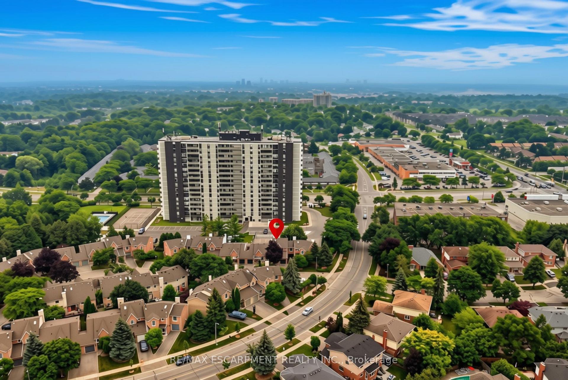 Photo 42 of Unit 2, 2155 Duncaster Drive, Burlington, Brant Hills — HOMEH