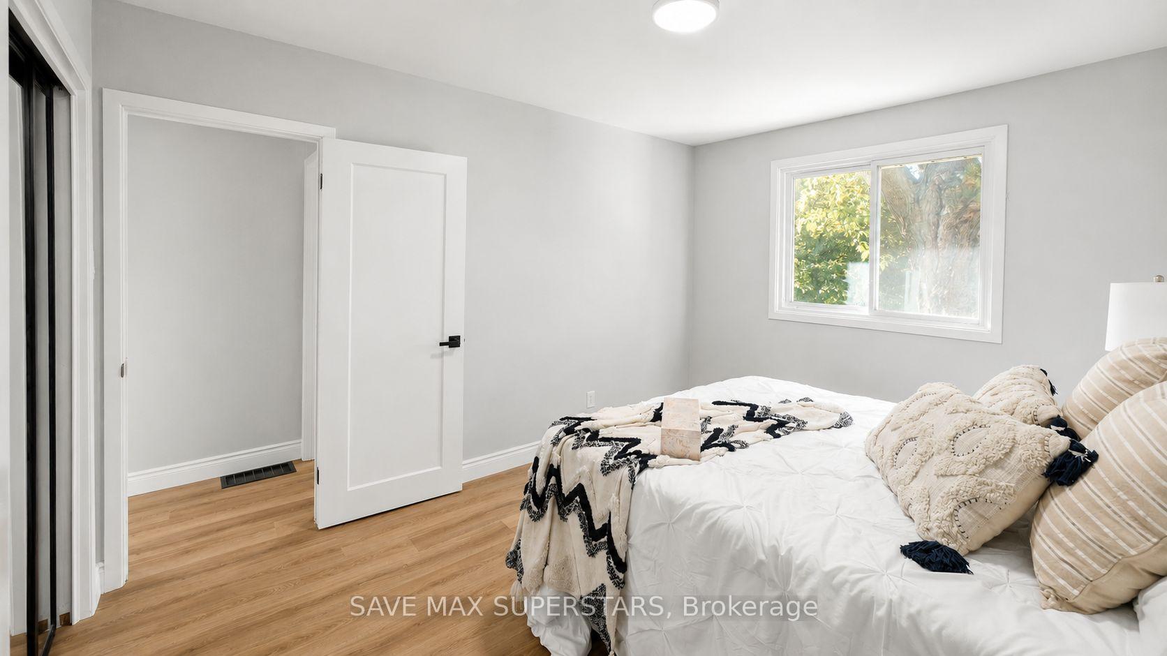 Photo 20 of 275 Grove Street E, Barrie, Wellington — HOMEH