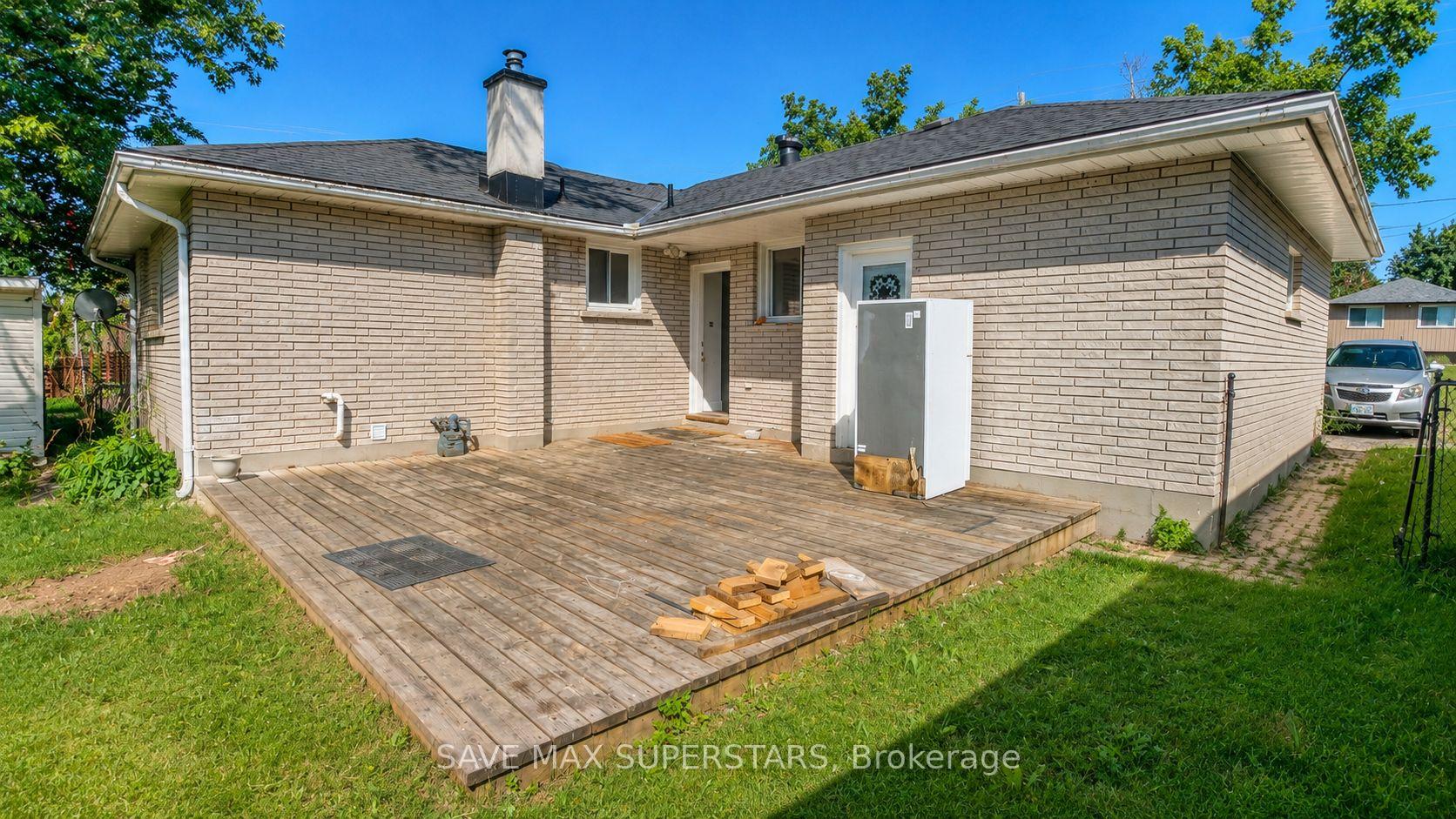 Photo 45 of 275 Grove Street E, Barrie, Wellington — HOMEH