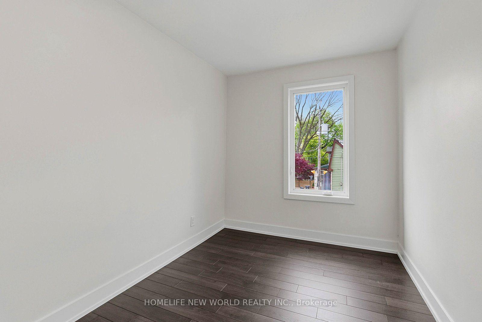Photo 16 of 1842 Dundas Street E, Toronto, Greenwood-Coxwell — HOMEH