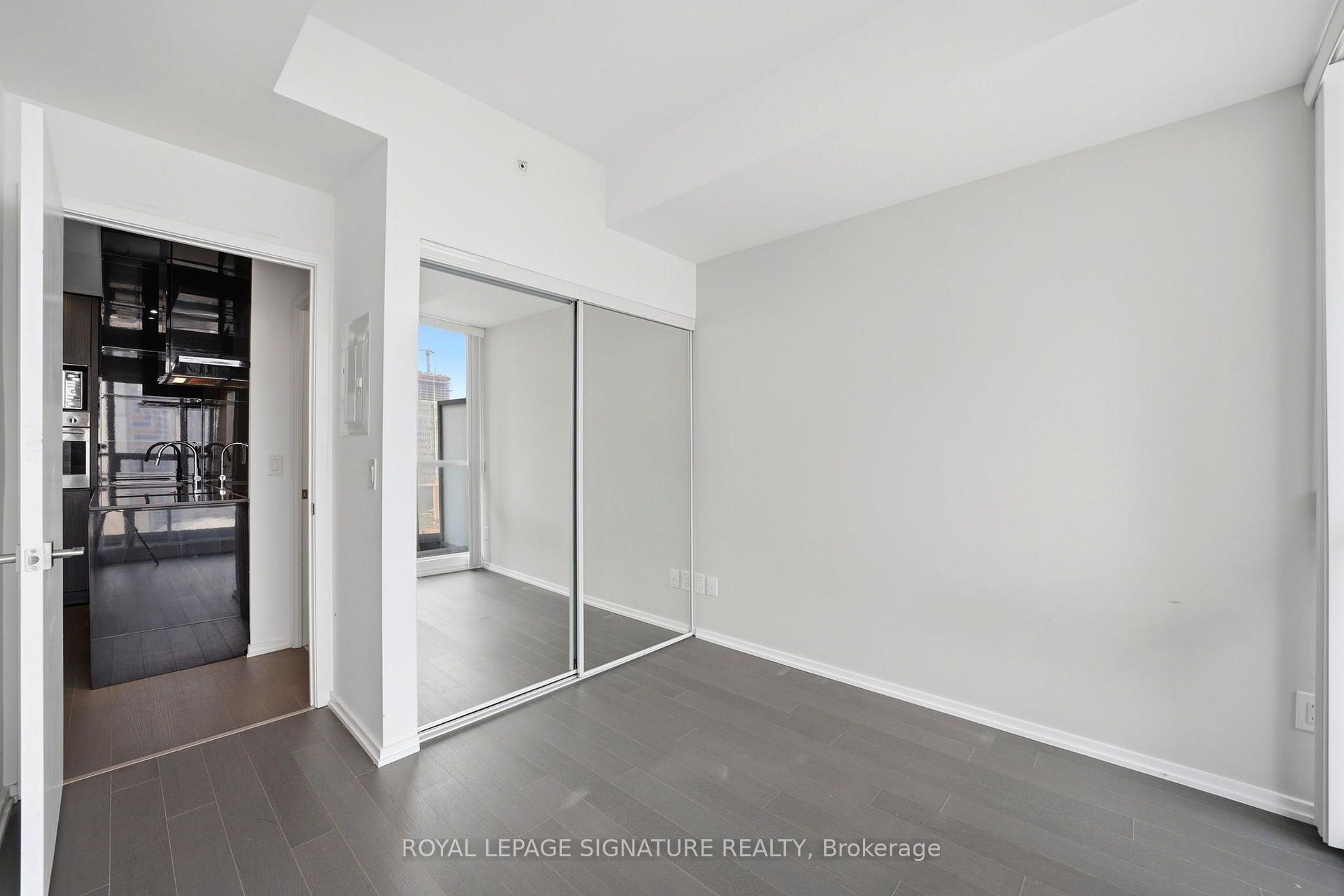 Photo 11 of Unit 1916, 70 Temperance Street, Toronto, Bay Street Corridor — HOMEH
