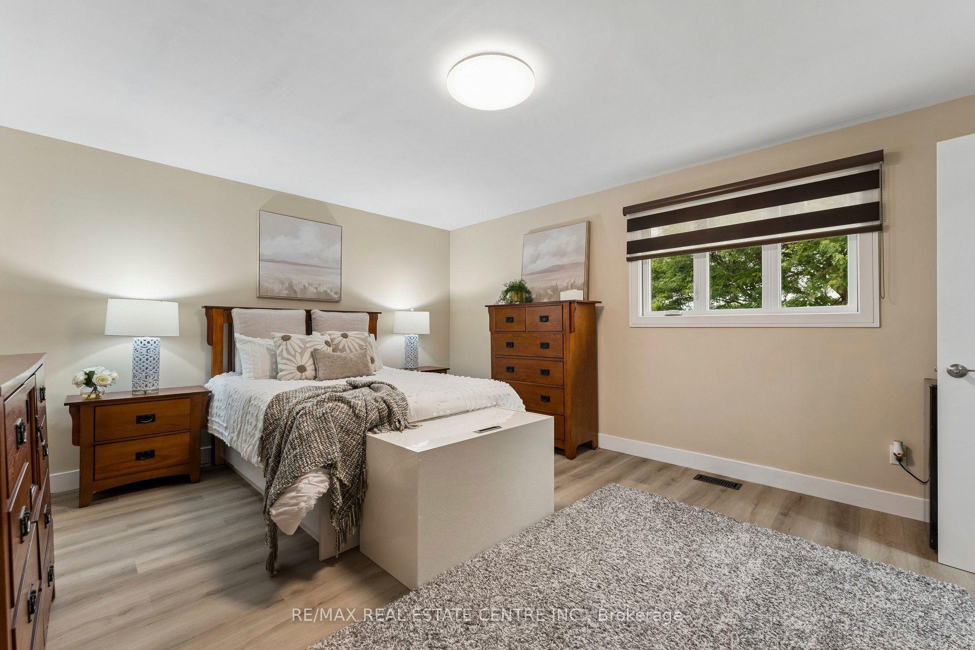 Photo 18 of 44 Adam Street, Brampton, Heart Lake West — HOMEH