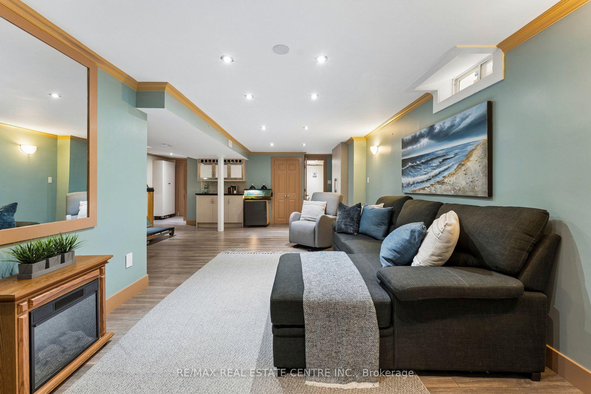 Photo 39 of 44 Adam Street, Brampton, Heart Lake West — HOMEH