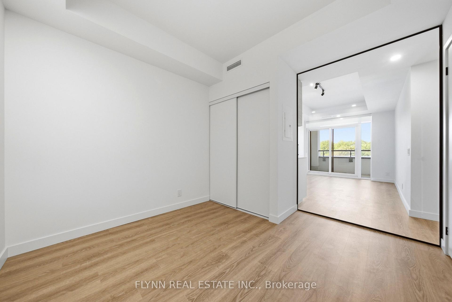 Photo 8 of Unit 315, 1050 Eastern Avenue, Toronto, The Beaches — HOMEH