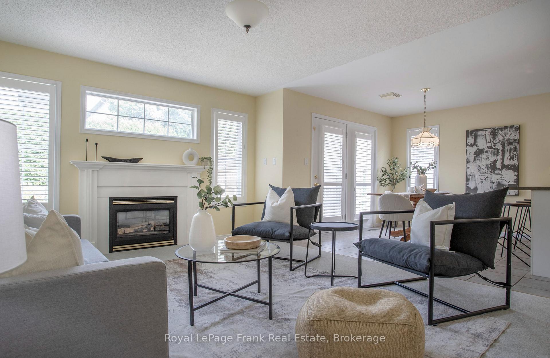 Photo 18 of 1477 Greenvalley Trail, Oshawa, Taunton — HOMEH