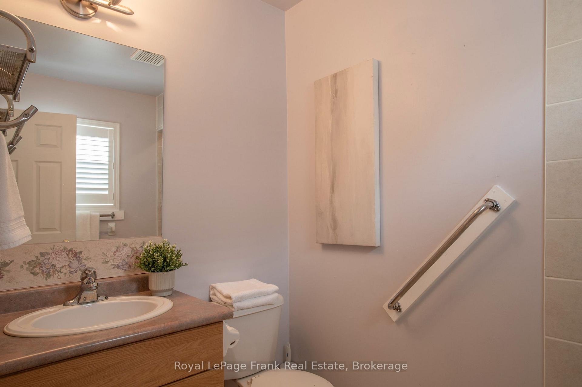 Photo 24 of 1477 Greenvalley Trail, Oshawa, Taunton — HOMEH