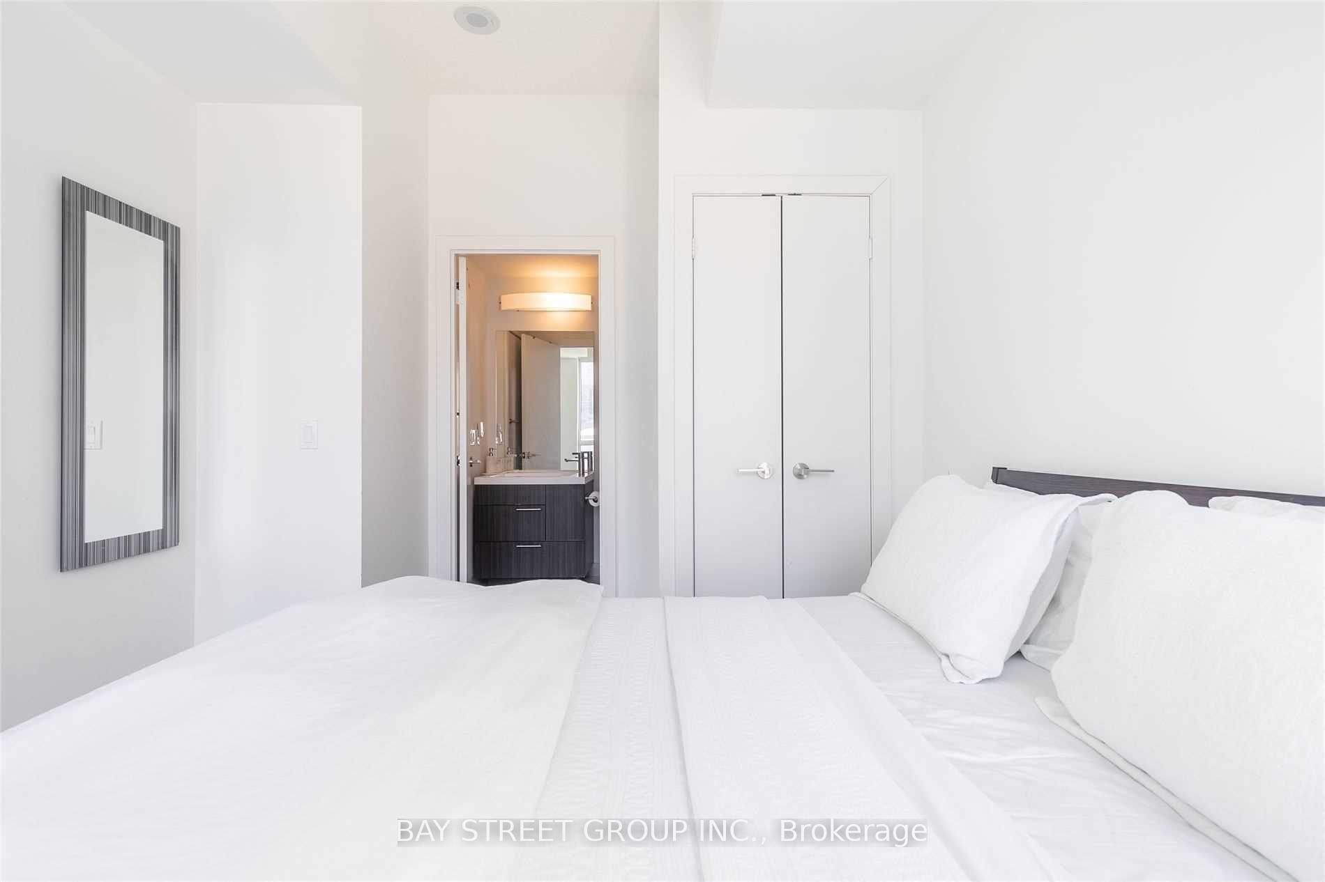 Photo 6 of Unit 1603, 30 Nelson Street, Toronto, Waterfront Communities — HOMEH