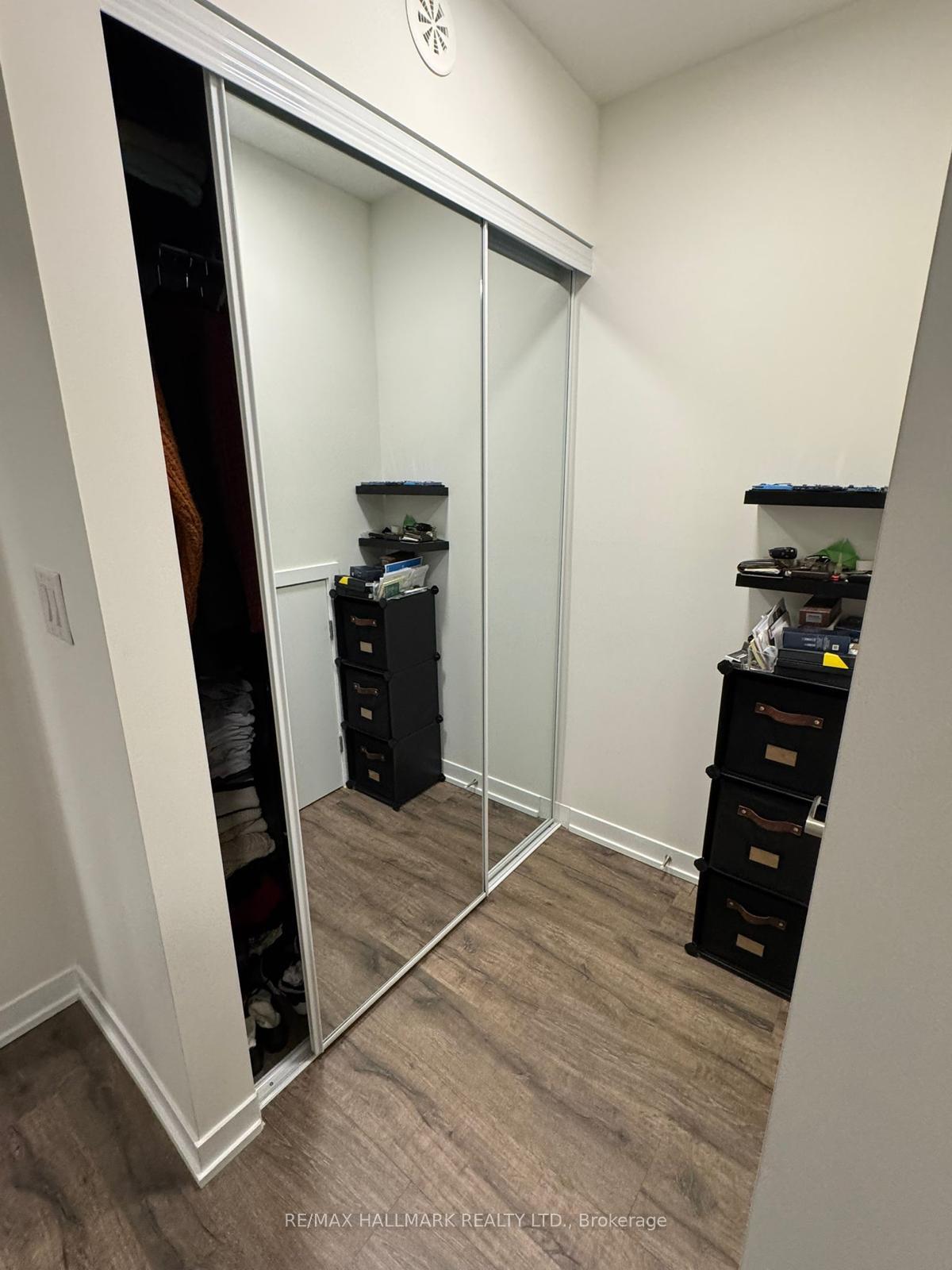 Photo 5 of Unit 111, 140 Canon Jackson Drive, North York, Beechborough-Greenbrook — HOMEH
