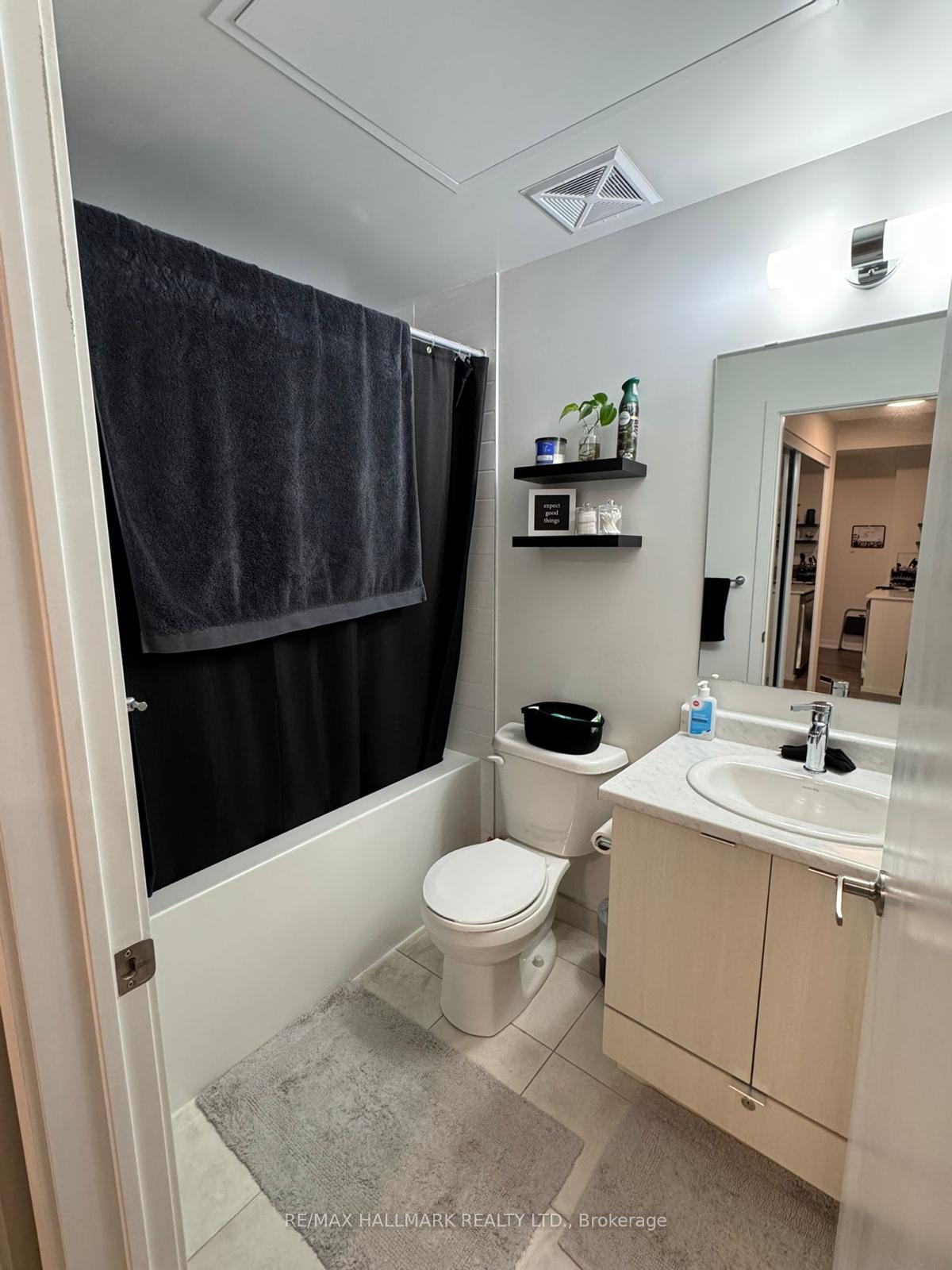 Photo 8 of Unit 111, 140 Canon Jackson Drive, North York, Beechborough-Greenbrook — HOMEH