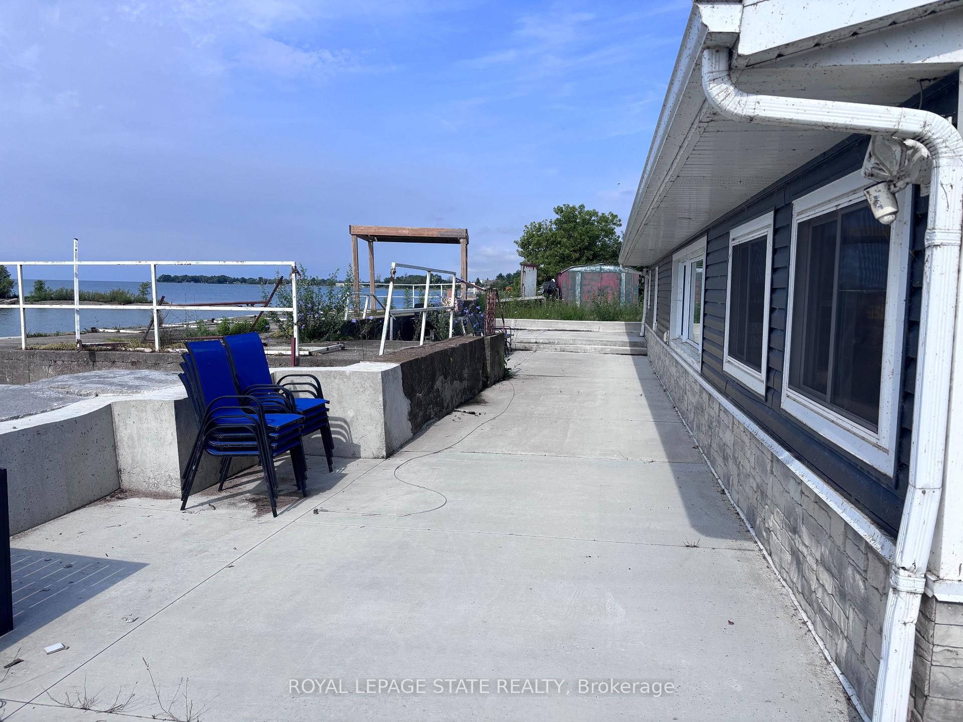Photo 6 of 1456 Lakeshore Road, Haldimand — HOMEH