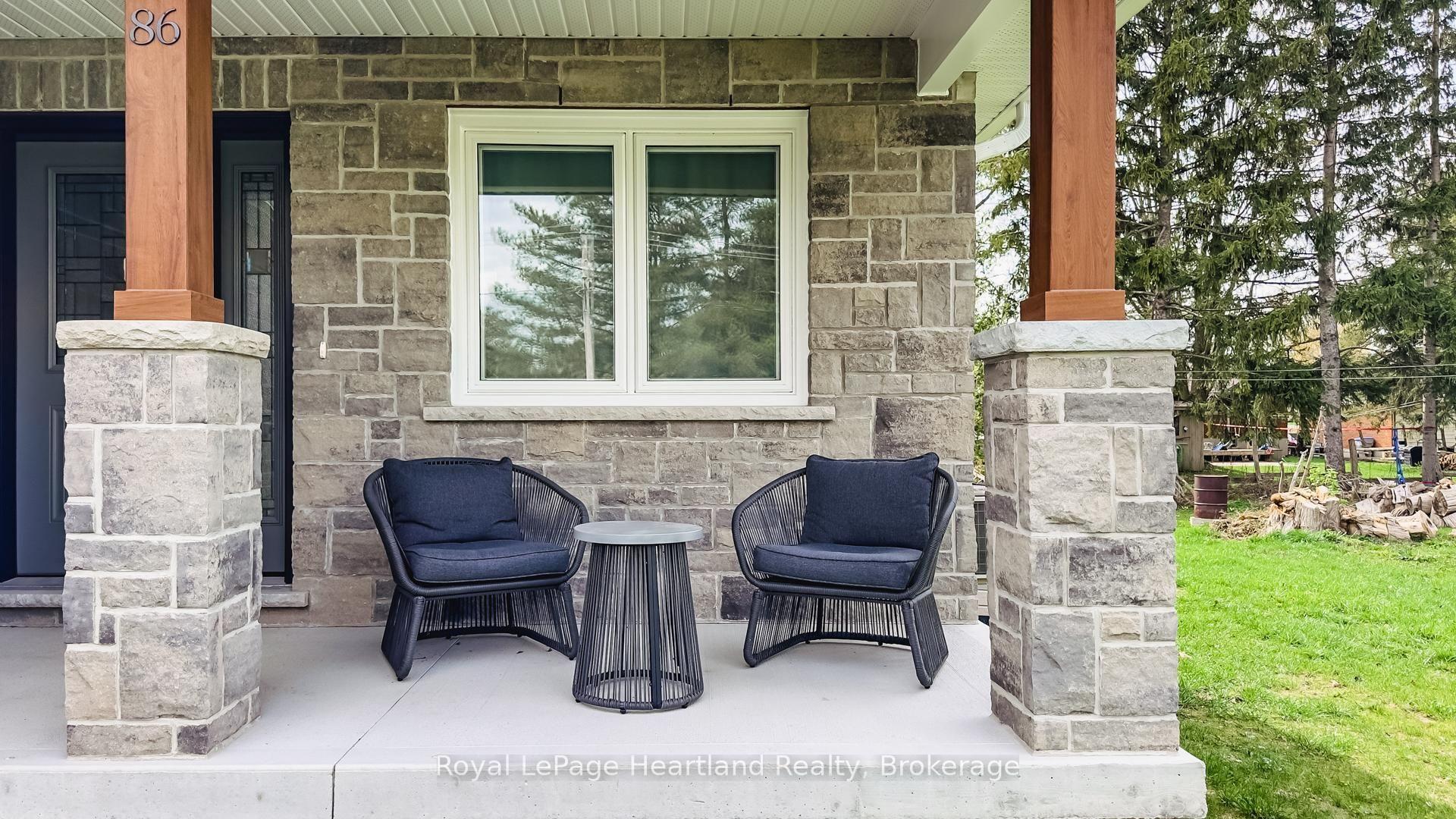 Photo 2 of 86 Osborne Street, Central Huron, Clinton — HOMEH