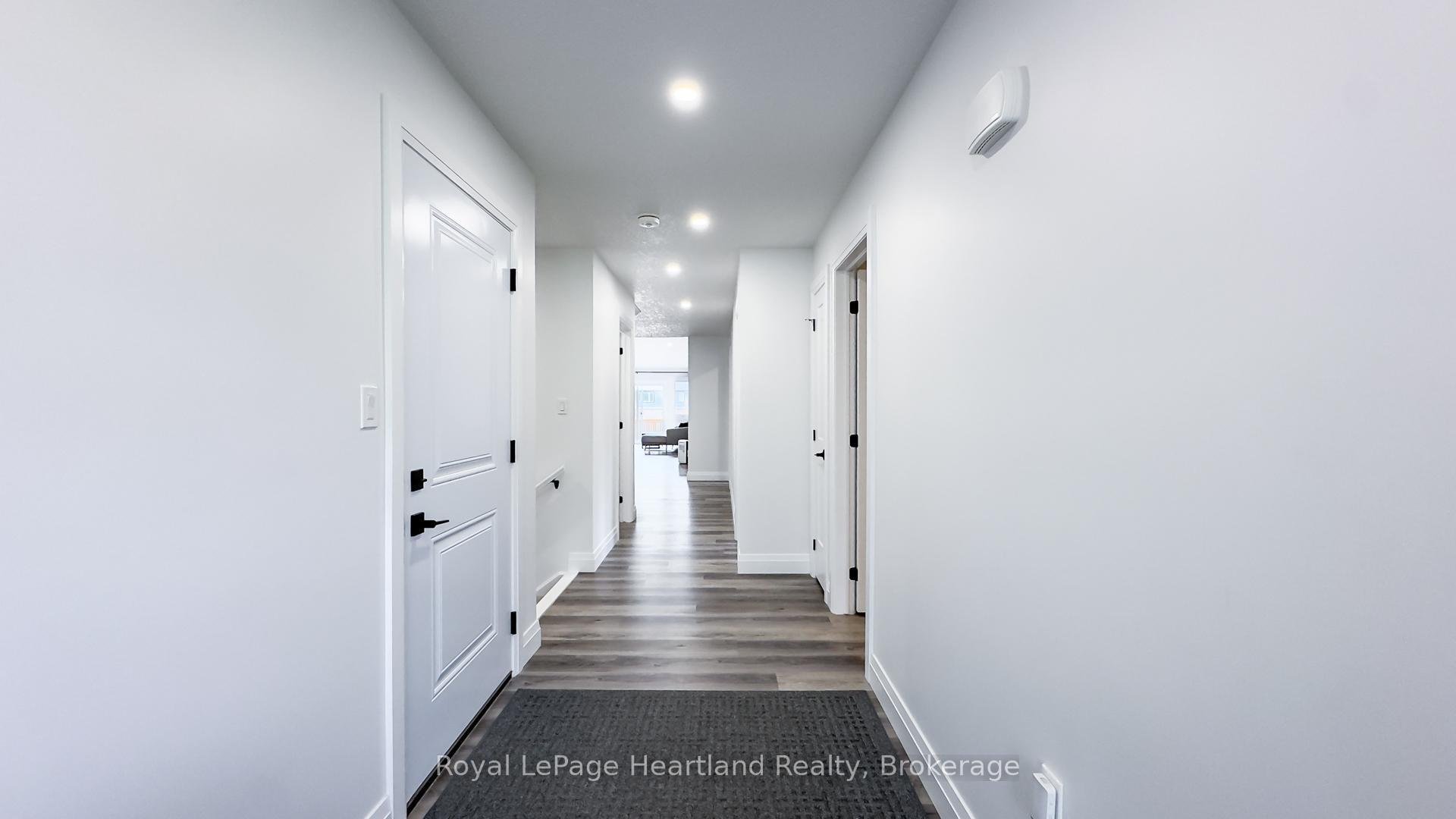 Photo 24 of 86 Osborne Street, Central Huron, Clinton — HOMEH