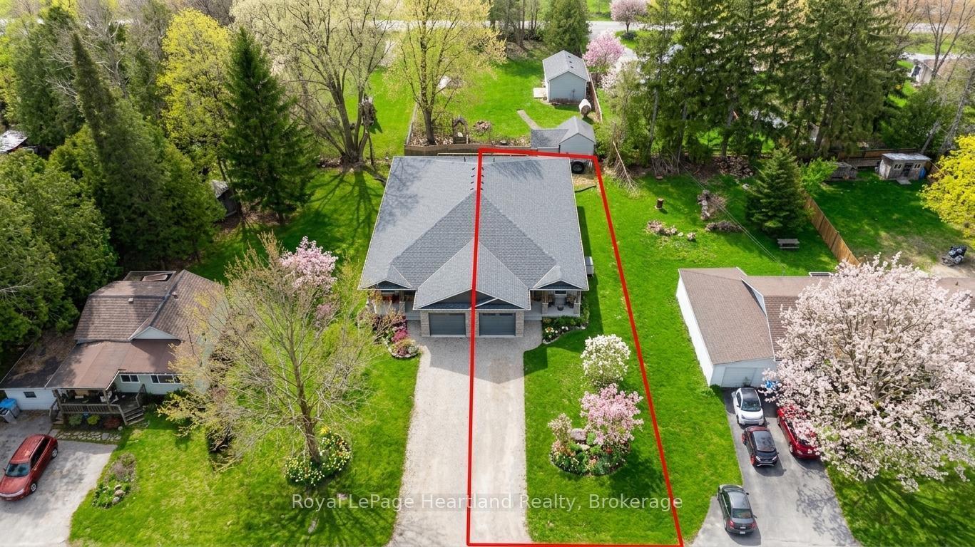 Photo 41 of 86 Osborne Street, Central Huron, Clinton — HOMEH