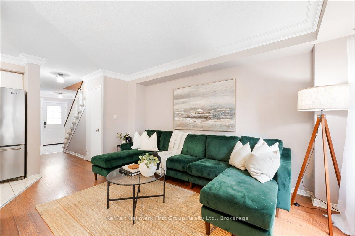 Photo 6 of 9 Alexis Way, Whitby, Williamsburg — HOMEH