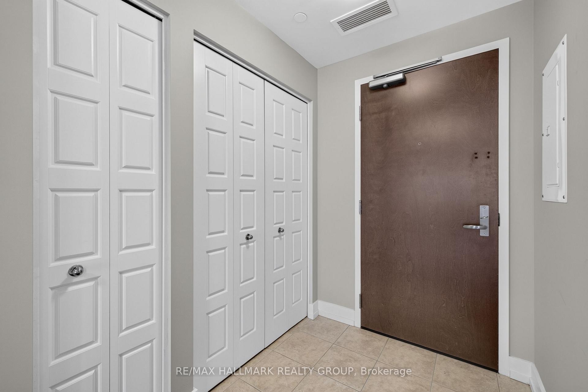 Photo 5 of Unit 606, 330 Titan Private, Ottawa, Borden Farm/Stewart Farm/Carleton Heights/Parkwood Hills — HOMEH