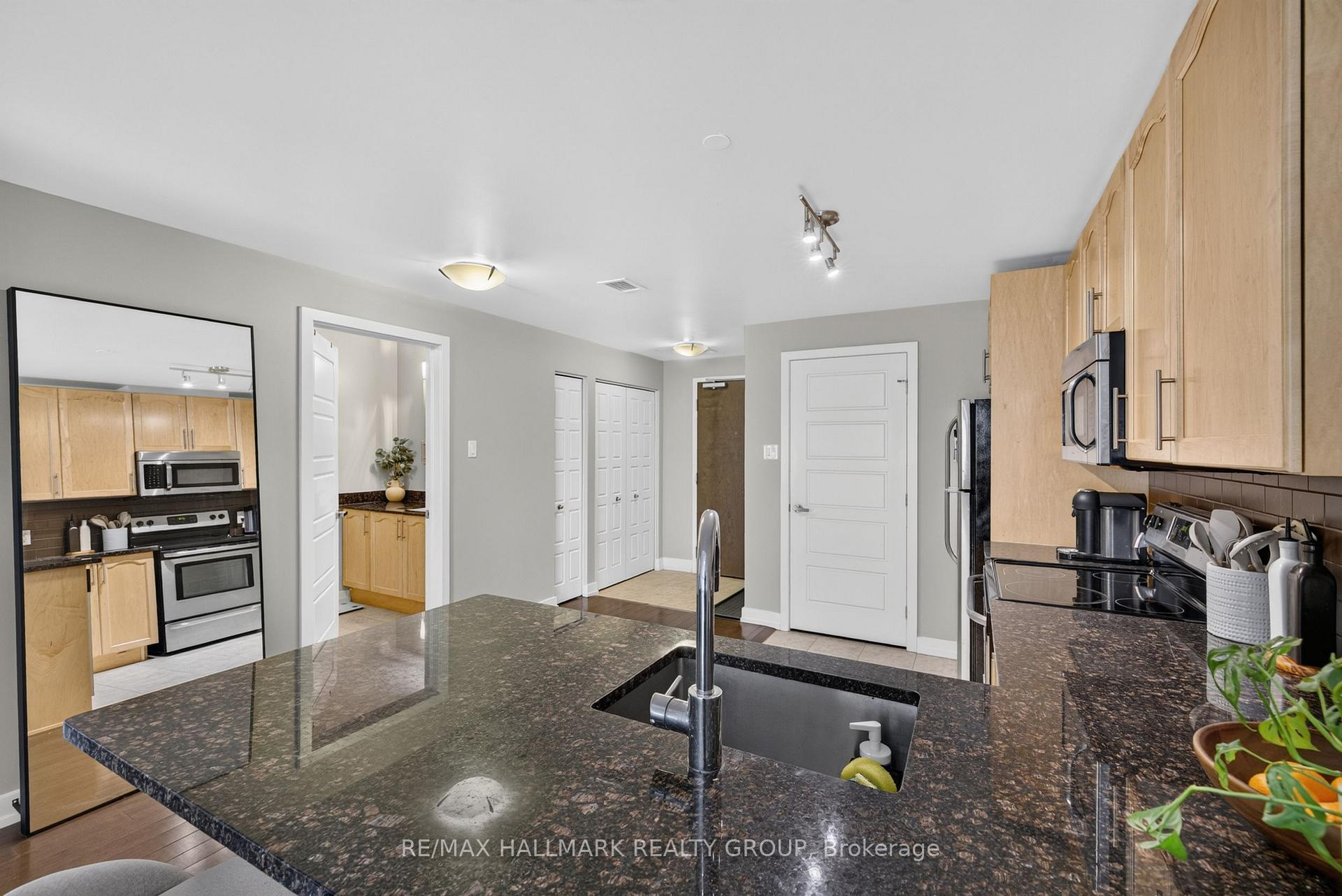 Photo 14 of Unit 606, 330 Titan Private, Ottawa, Borden Farm/Stewart Farm/Carleton Heights/Parkwood Hills — HOMEH