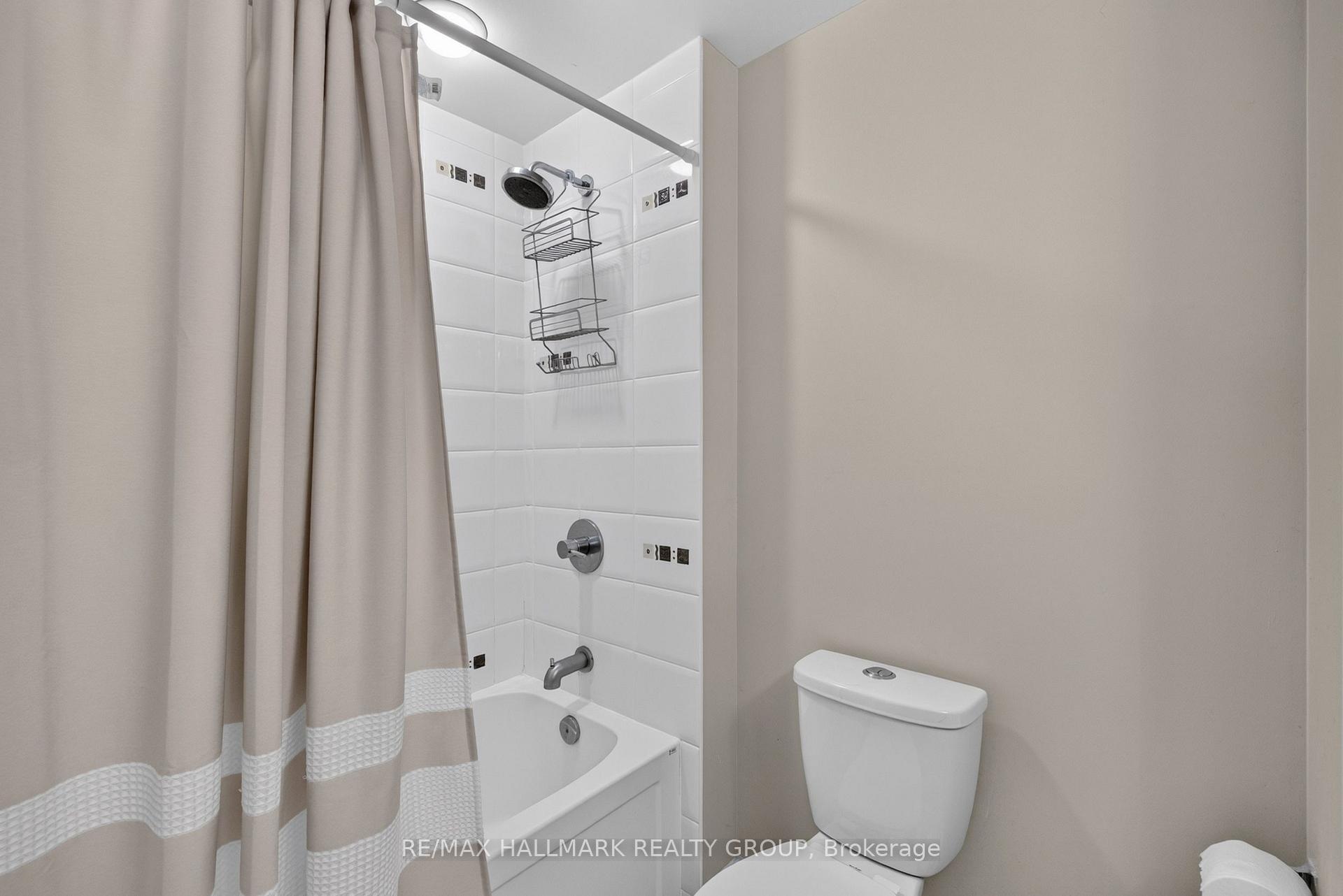 Photo 26 of Unit 606, 330 Titan Private, Ottawa, Borden Farm/Stewart Farm/Carleton Heights/Parkwood Hills — HOMEH