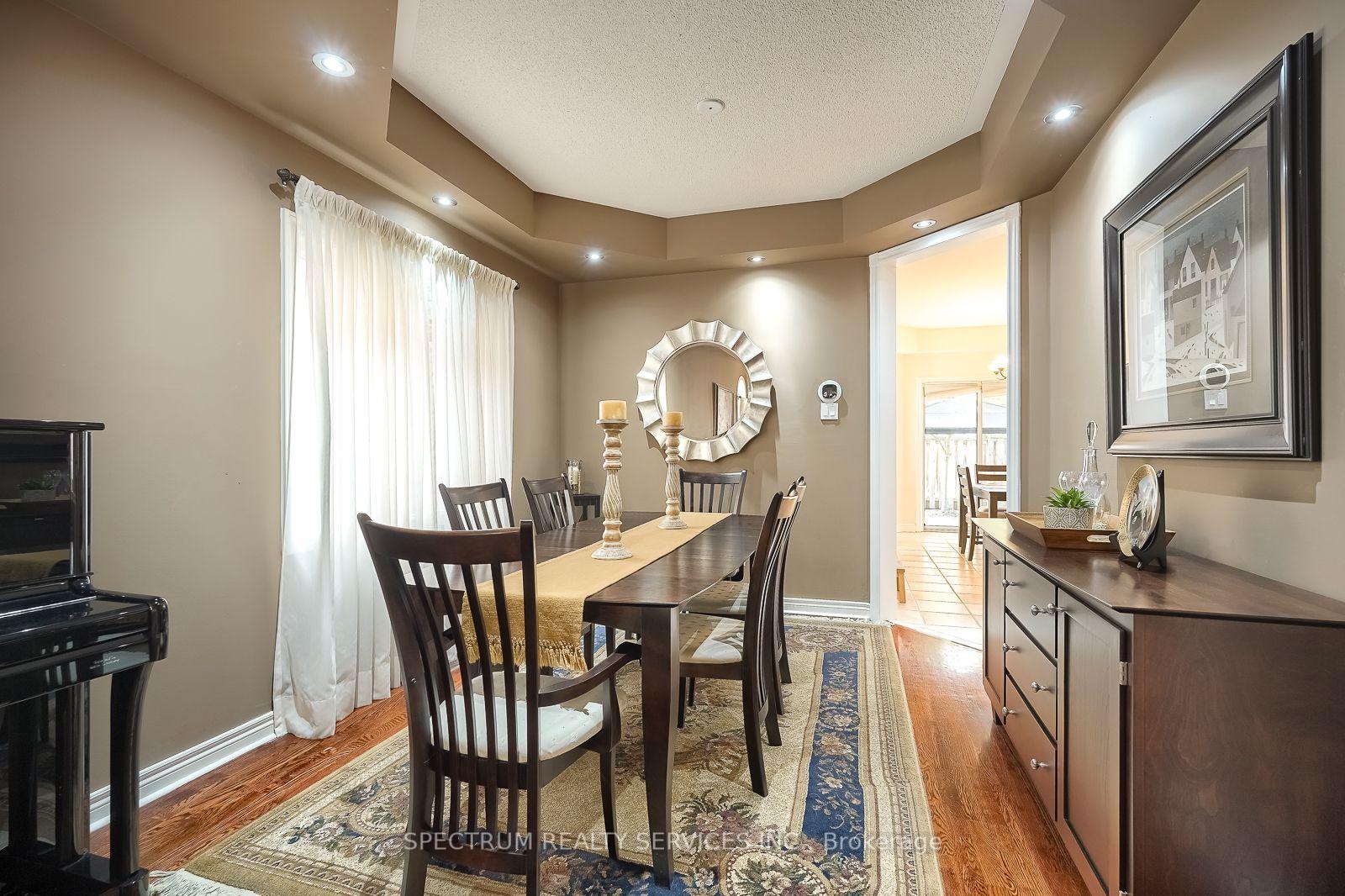 Photo 11 of 51 Monterey Drive, Vaughan, Sonoma Heights — HOMEH