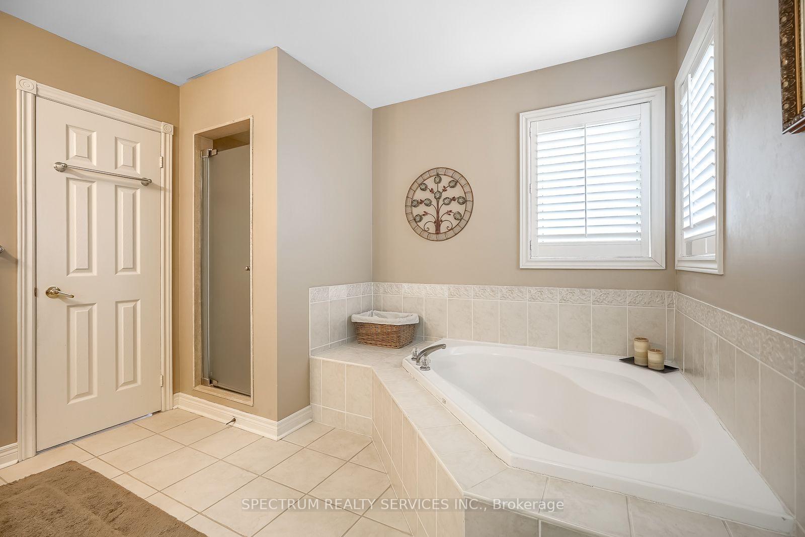 Photo 31 of 51 Monterey Drive, Vaughan, Sonoma Heights — HOMEH