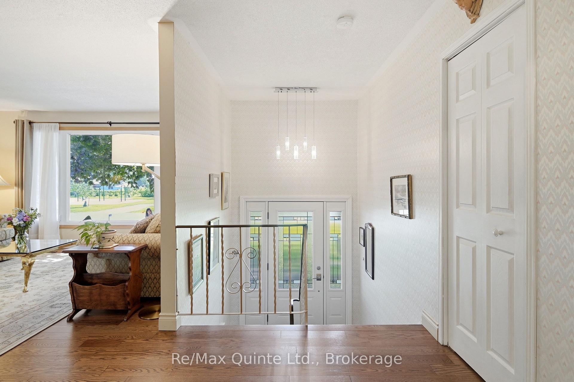 Photo 5 of 232 Colonial Road, Quinte West, Sidney Ward — HOMEH
