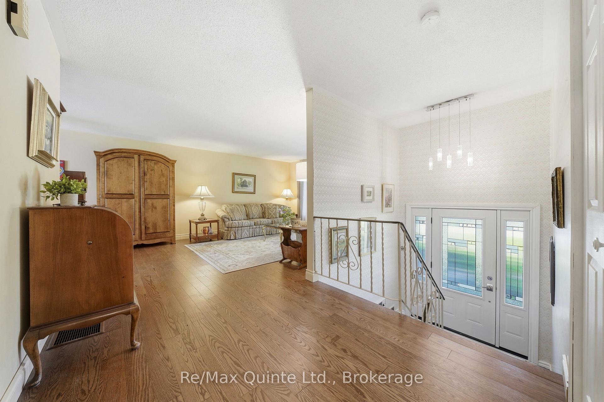 Photo 7 of 232 Colonial Road, Quinte West, Sidney Ward — HOMEH