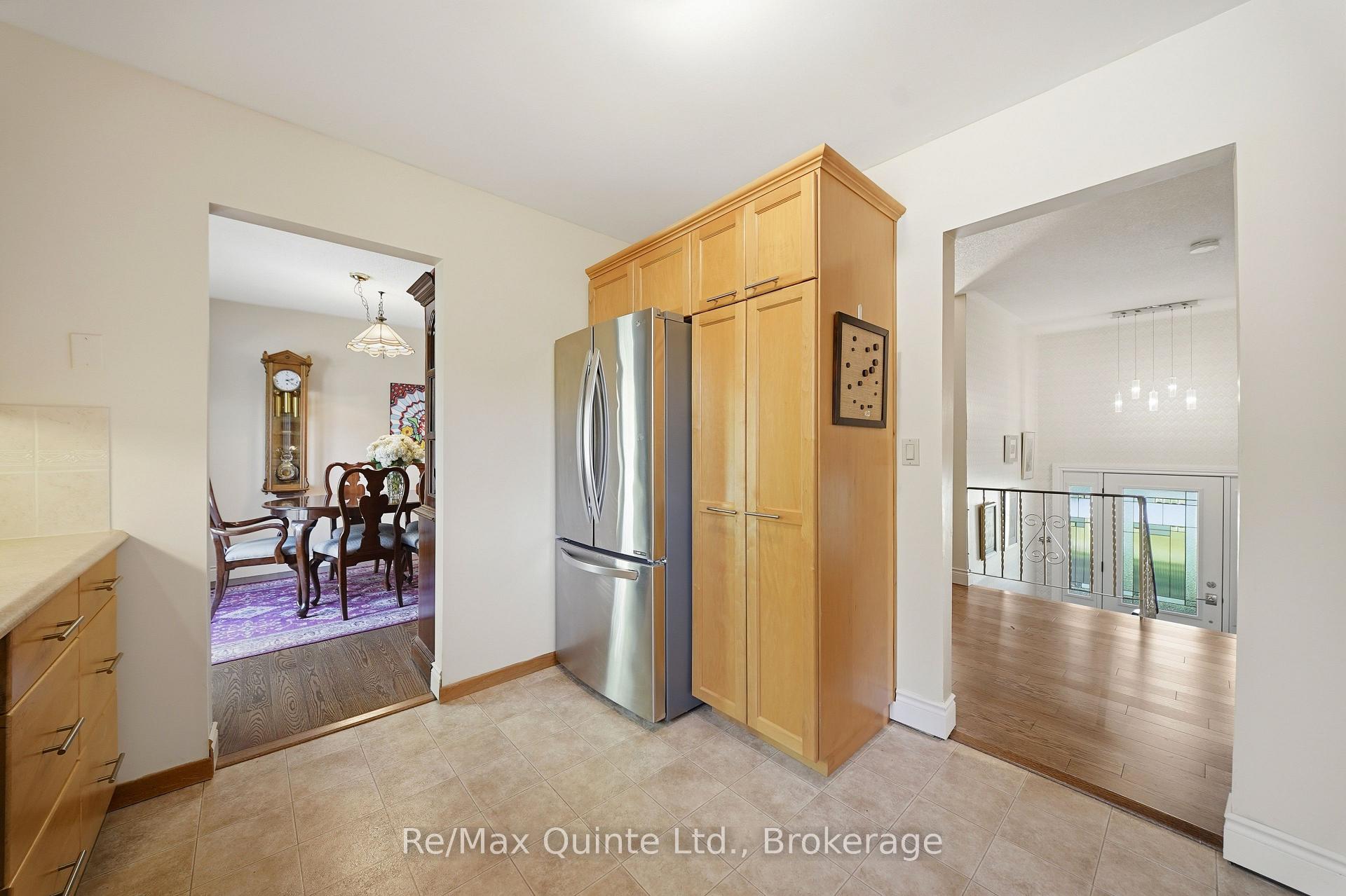 Photo 14 of 232 Colonial Road, Quinte West, Sidney Ward — HOMEH