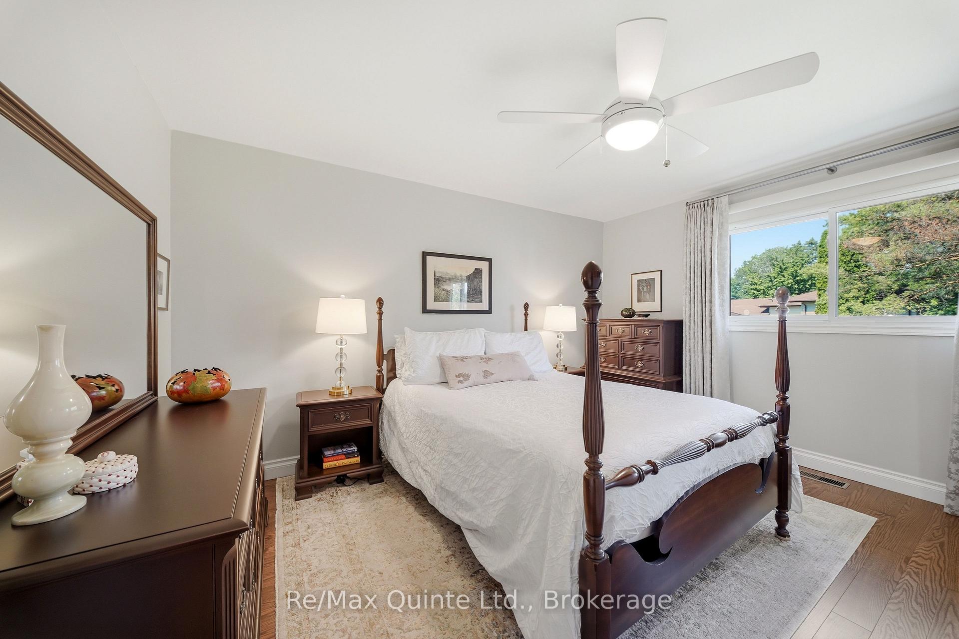 Photo 17 of 232 Colonial Road, Quinte West, Sidney Ward — HOMEH