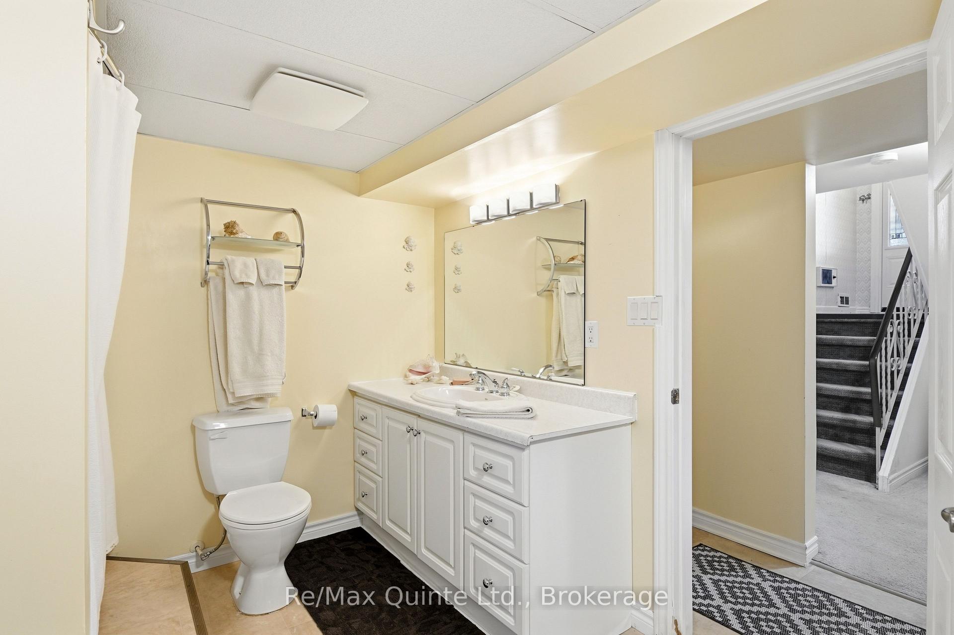 Photo 33 of 232 Colonial Road, Quinte West, Sidney Ward — HOMEH