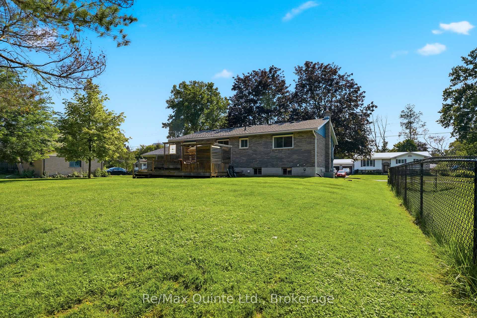 Photo 41 of 232 Colonial Road, Quinte West, Sidney Ward — HOMEH