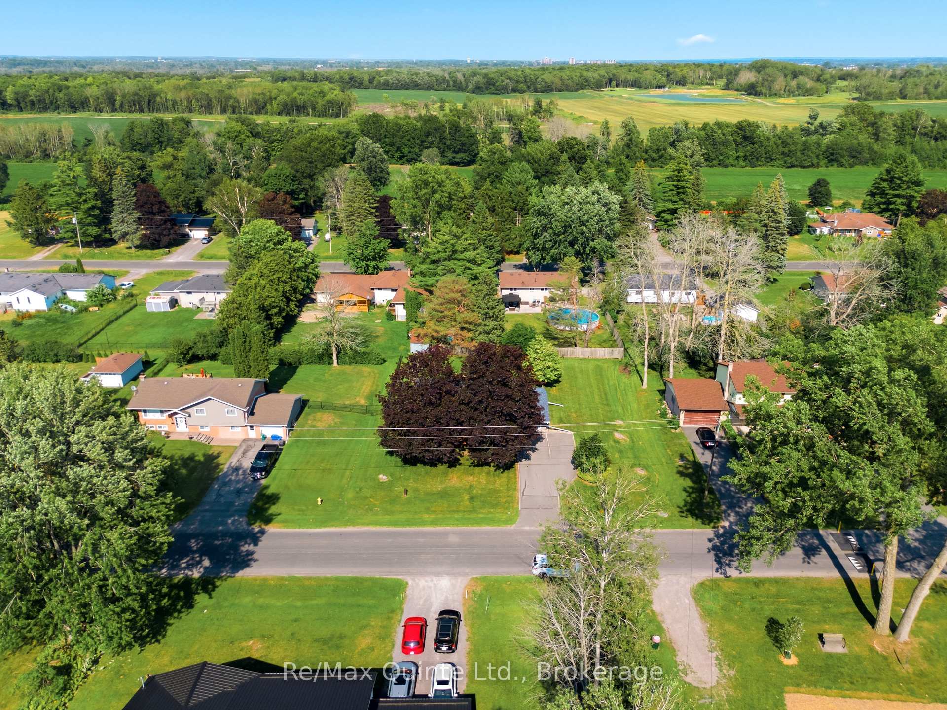 Photo 45 of 232 Colonial Road, Quinte West, Sidney Ward — HOMEH